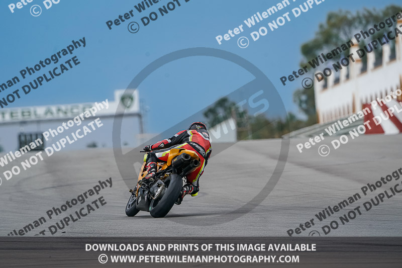 cadwell no limits trackday;cadwell park;cadwell park photographs;cadwell trackday photographs;enduro digital images;event digital images;eventdigitalimages;monteblanco trackday photographs;no limits trackdays;peter wileman photography;racing digital images;trackday digital images;trackday photos